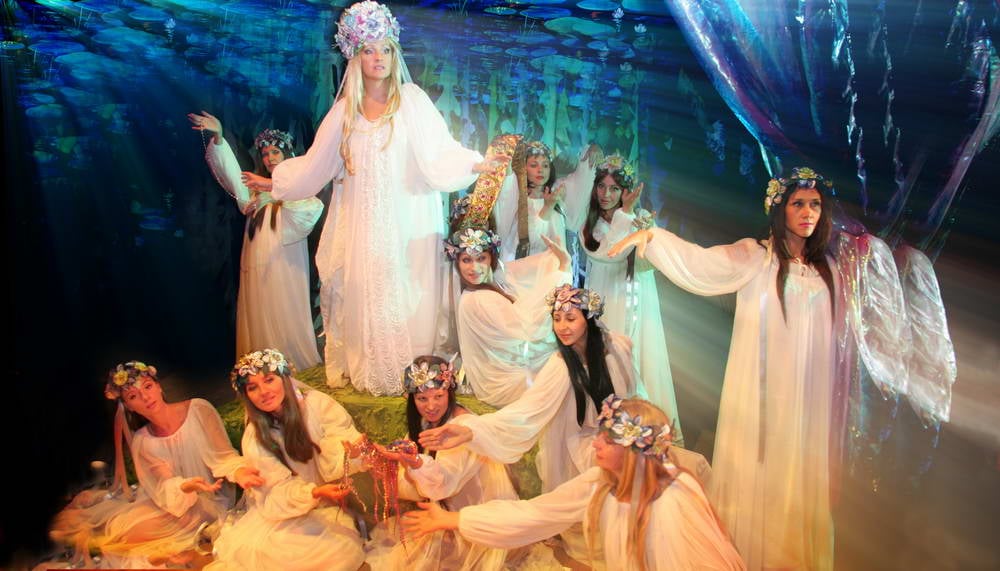 Какие спектакли можно посмотреть в Днепре - фото: adm.dp.gov.ua