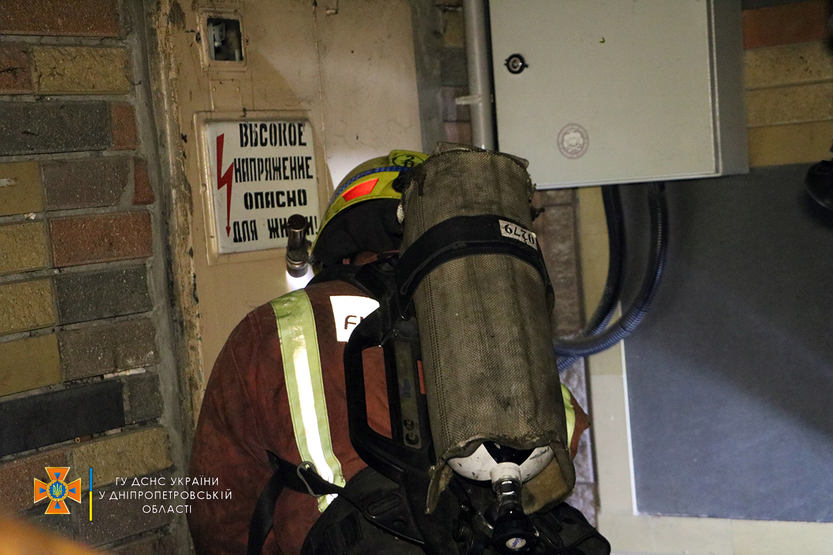 Спасатели тушили пожар больше часа - фото: ГСЧС