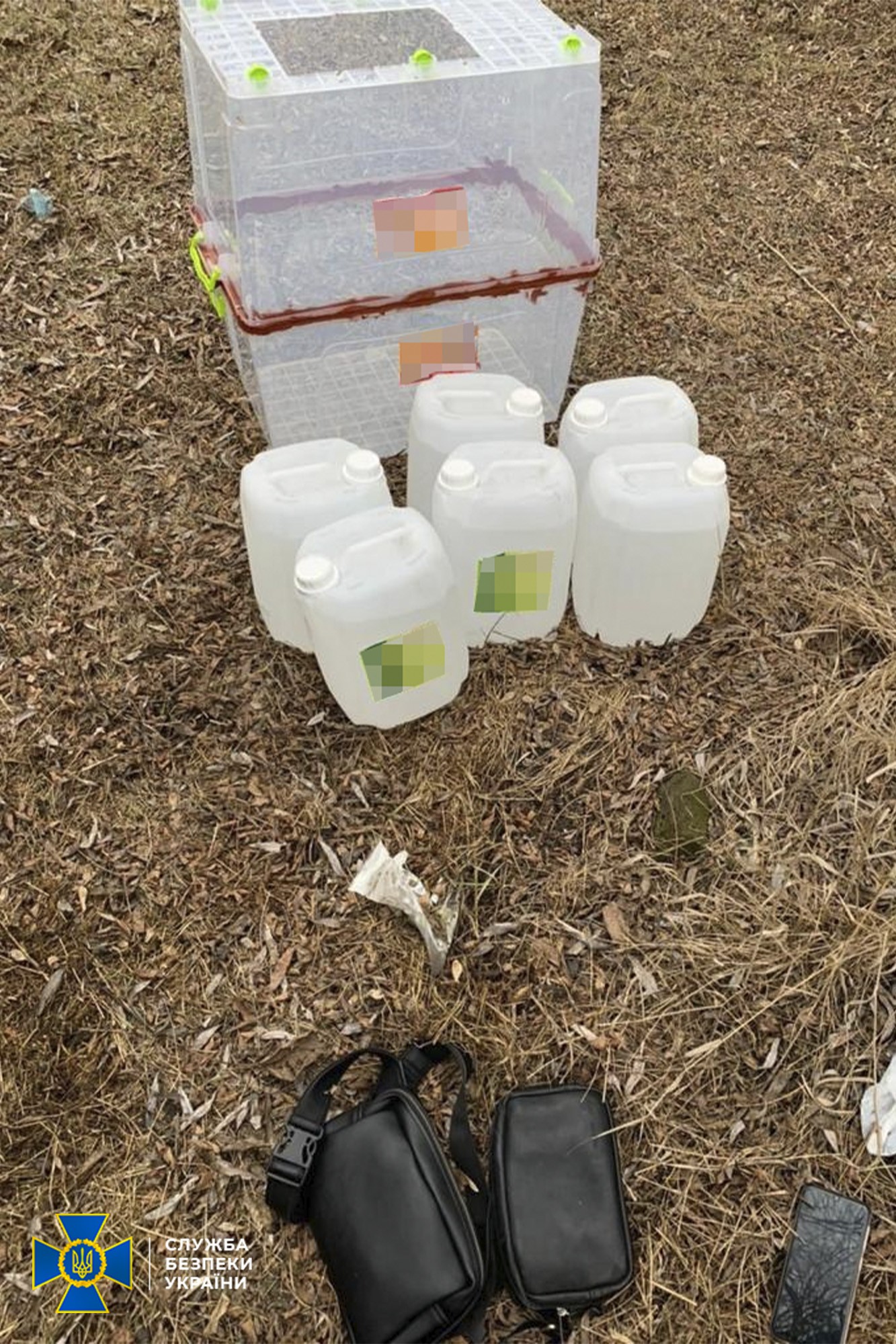 Правоохранители провели обыски -