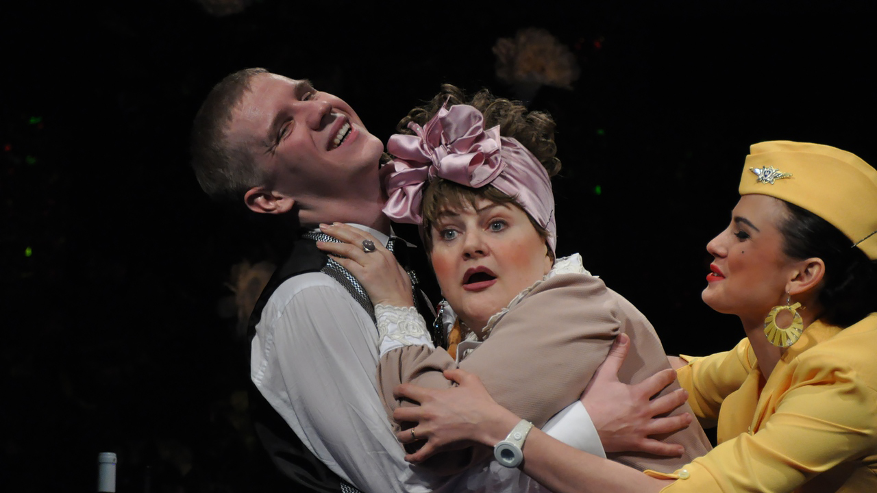 "Боинг-Боинг" - фото: afisha