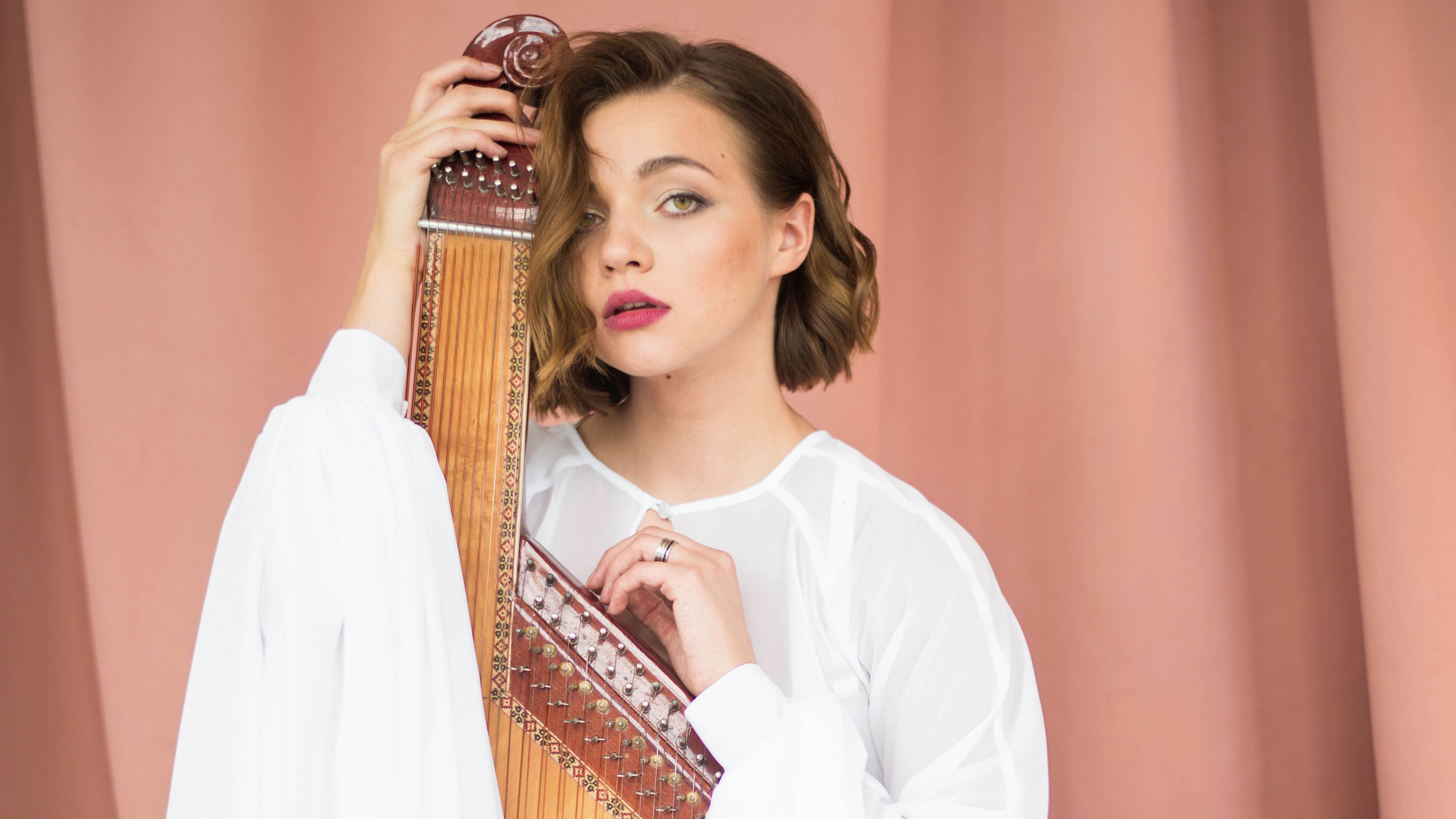 KRUTЬ - фото: politeka.net