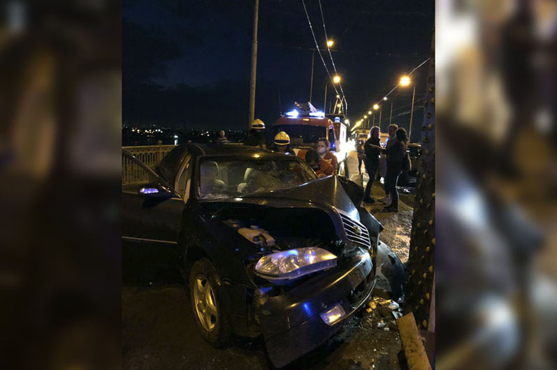 ДТП на Амурском мосту - фото: ГСЧС