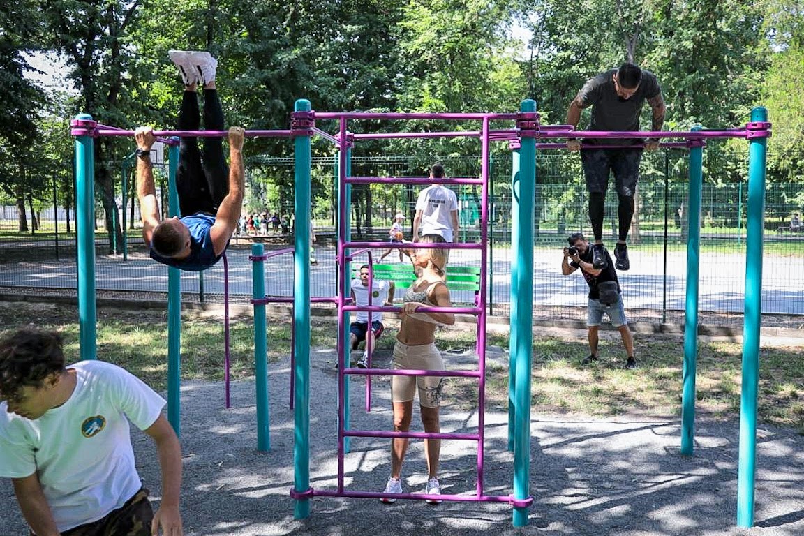 В Кривом Роге появилась новая спортивная площадка - фото: adm.dp.gov.ua