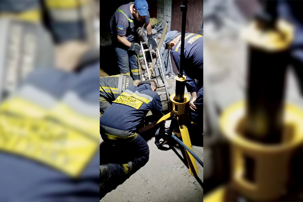 В Днепре произошел обвал - фото: ГСЧС