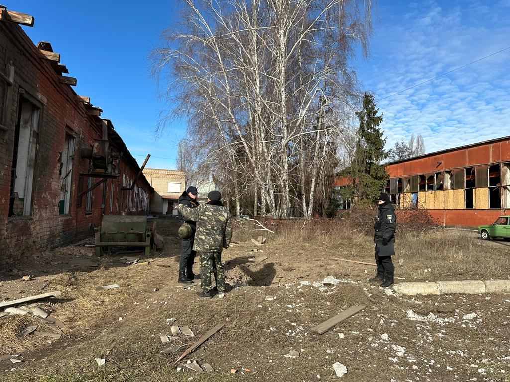 Росіяни обстріляли Нікополь з важкої артилерії - || фото: dp.npu.gov.ua