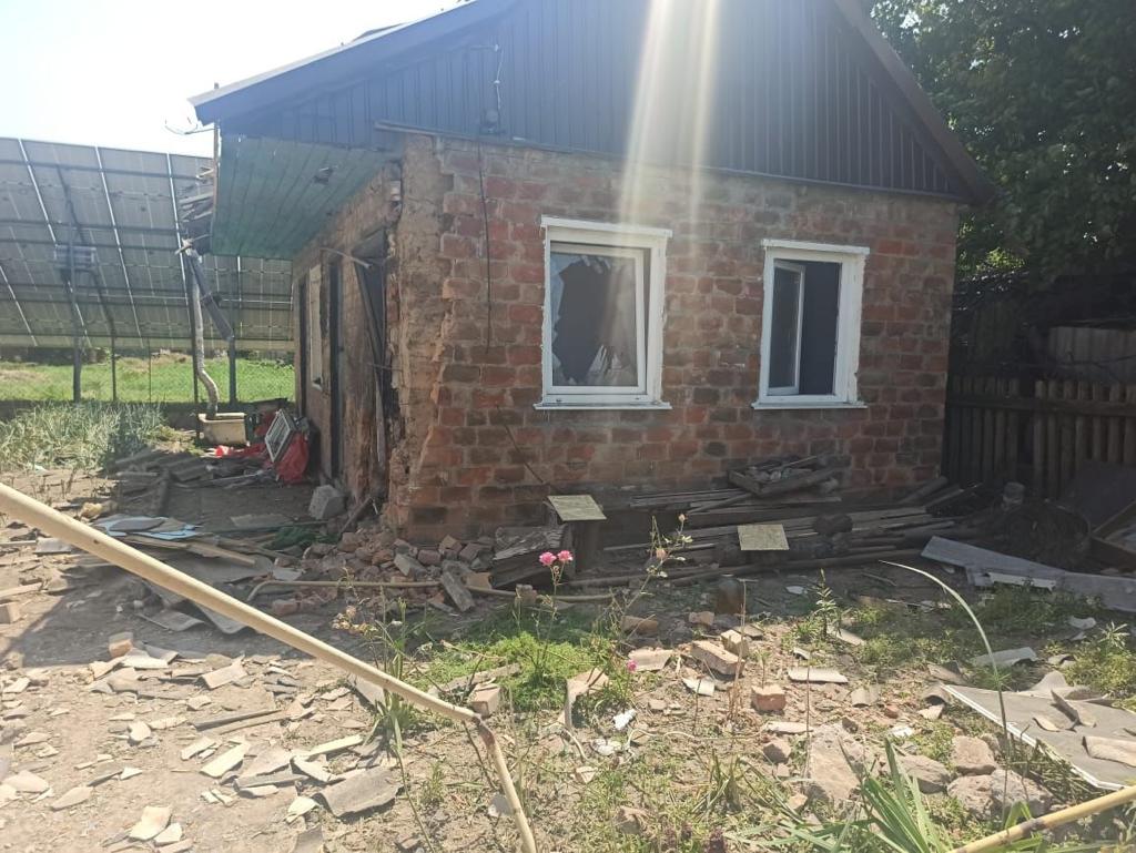 Последствия вражеской атаки – || фото: dp.npu.gov.ua