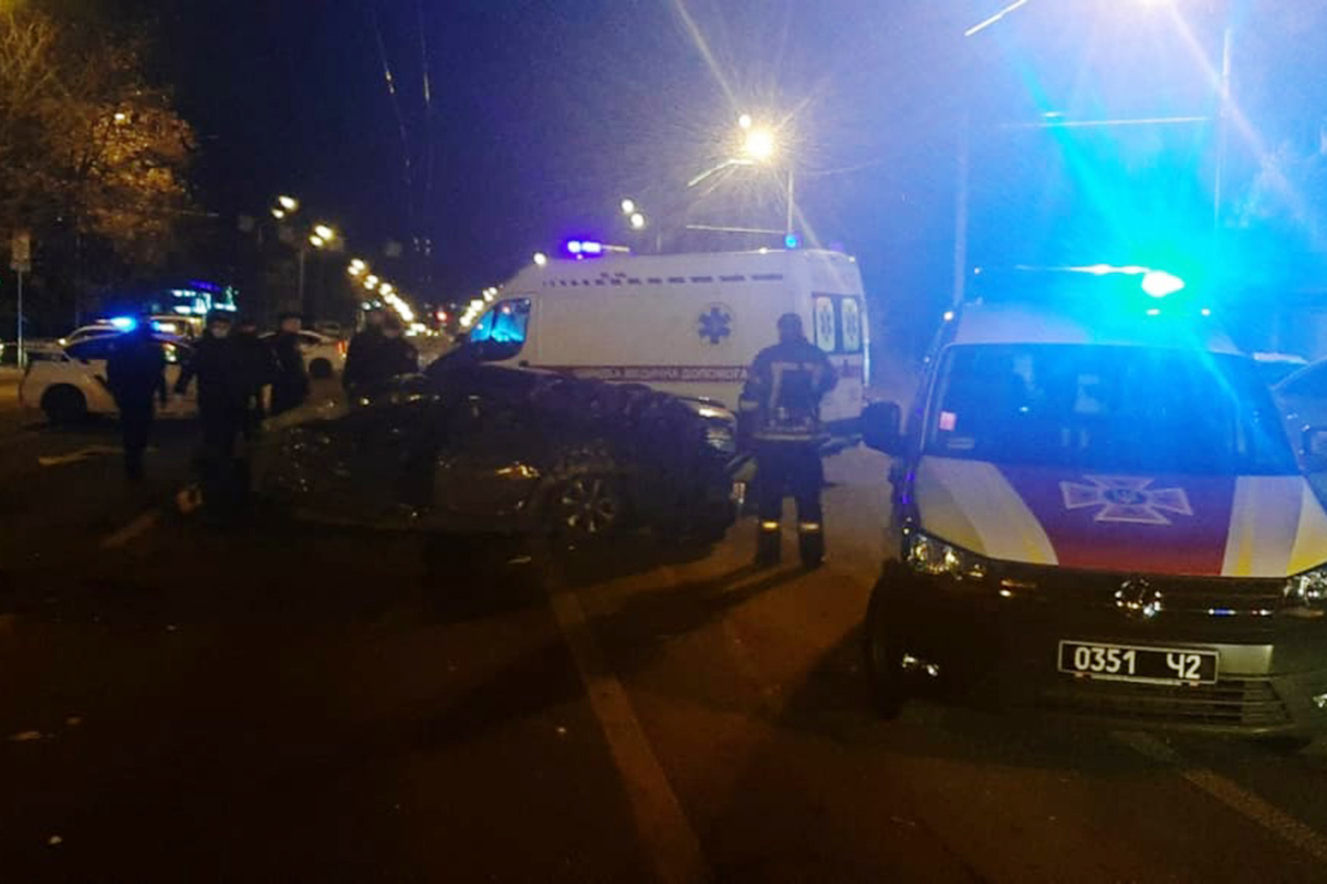 В аварии погибла женщина/ фото: ГСЧС