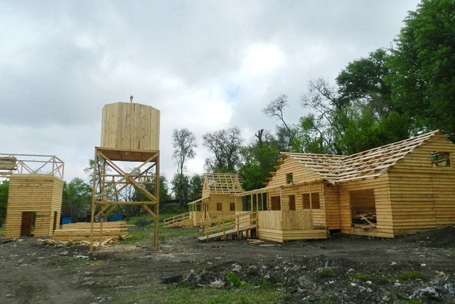 Они будут укрытием для игроков - фото: gorod.dp.ua