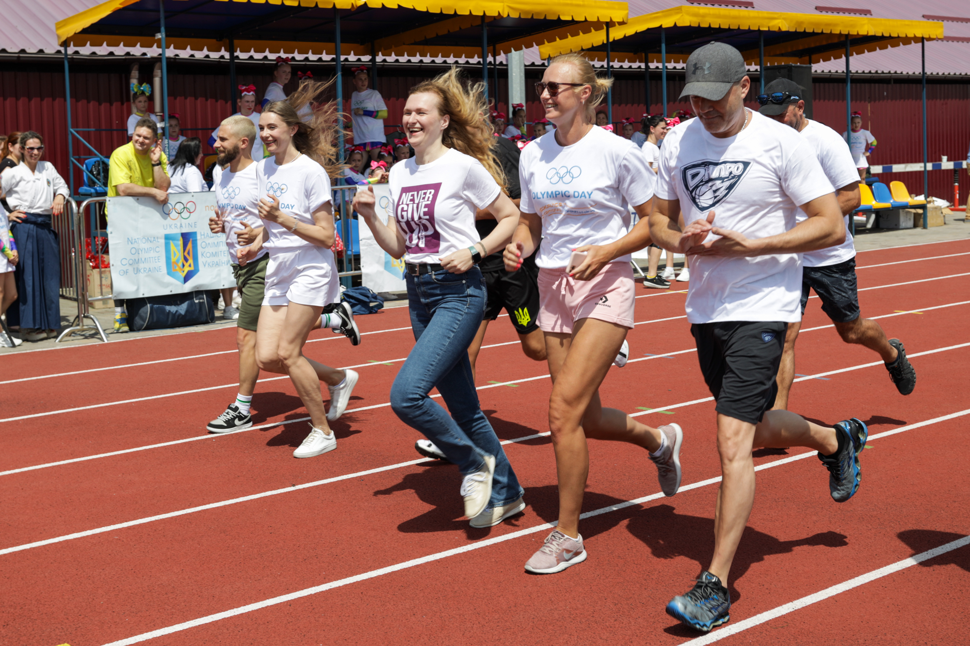 Также устроили забеги - фото: adm.dp.gov.ua