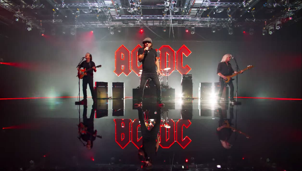 AC/DC - фото: sindocumentos.com.mx