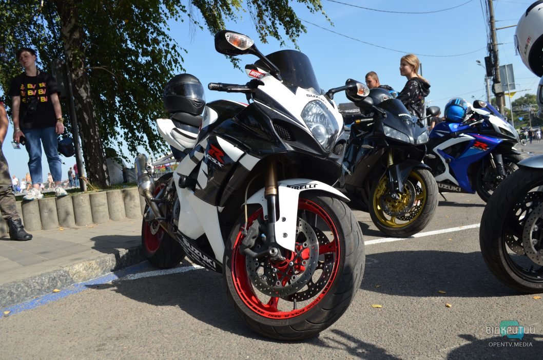 Можно было посмотреть на мотоциклы - фото: opentv.media