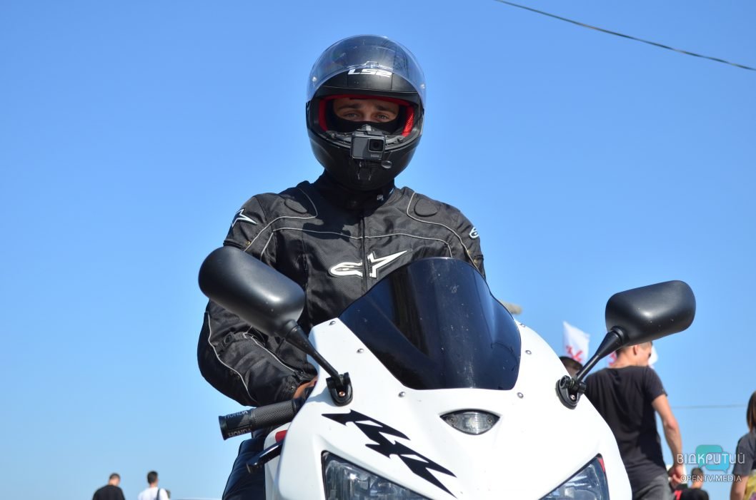 Фестиваль байкеров - фото: opentv.media