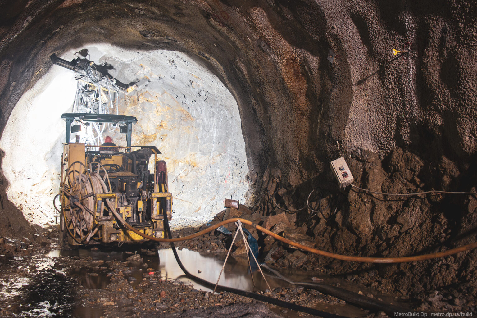 Станция "Музейная" - фото: metro.dp.ua