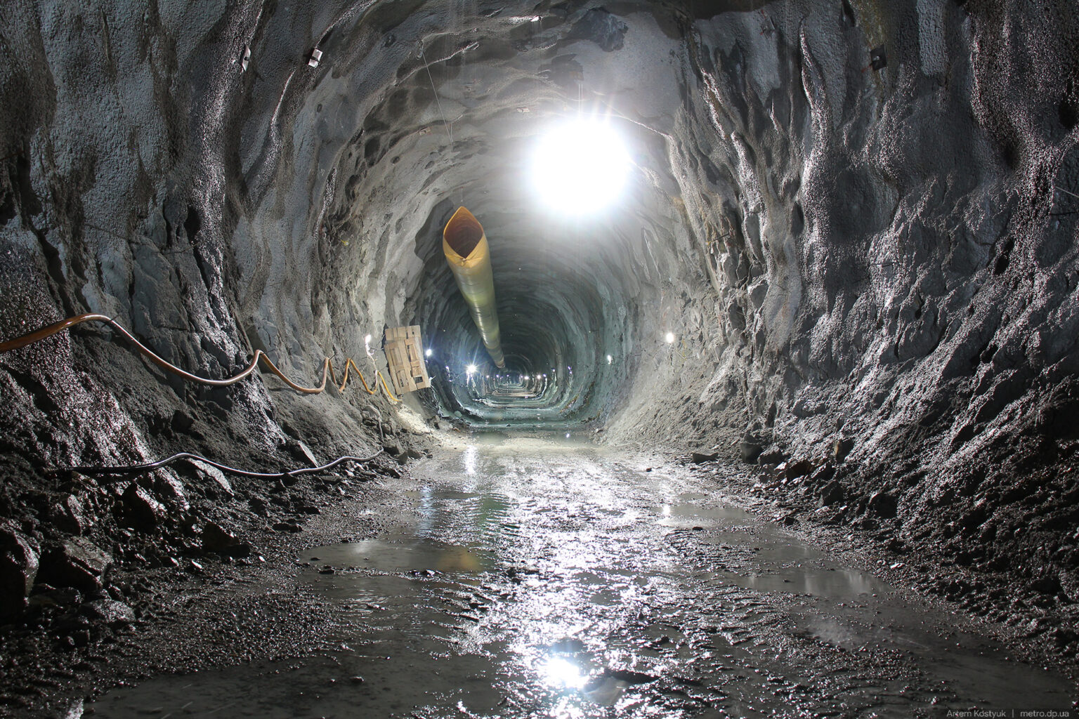 Правый туннель - фото: metro.dp.ua