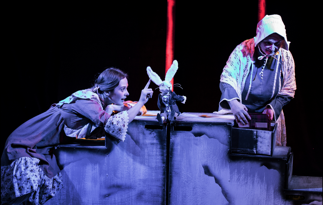 Спектакль - фото: verim.dp.ua