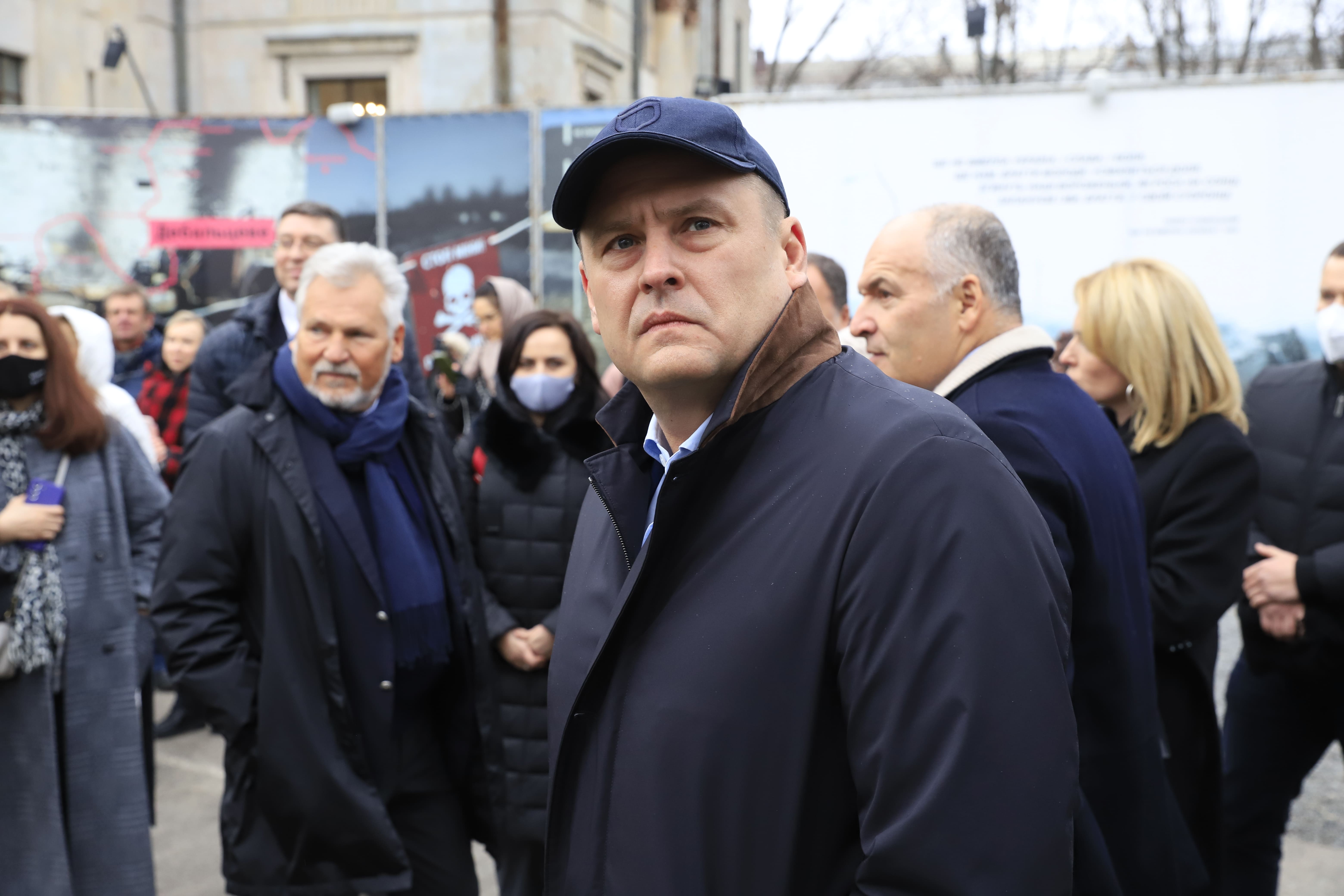 Продовжувати дипломатичну співпрацю та підтримувати Україну: до Дніпра приїхали європейські політичні лідери, аби засвідчити підтримку країни фото 3 2