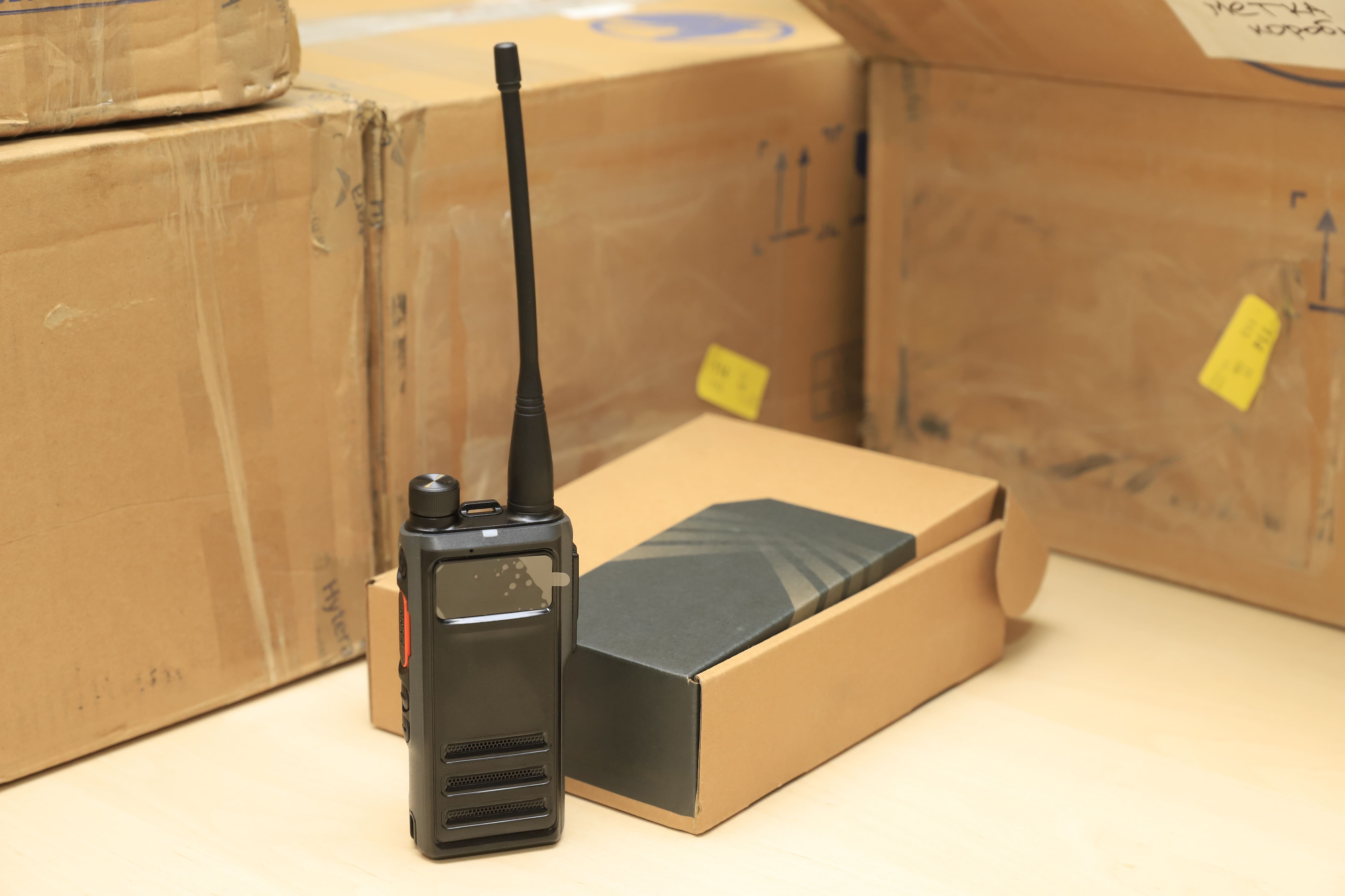 В Днепре подразделениям Национальной гвардии Украины передали 195 новых радиостанций фото 5 4