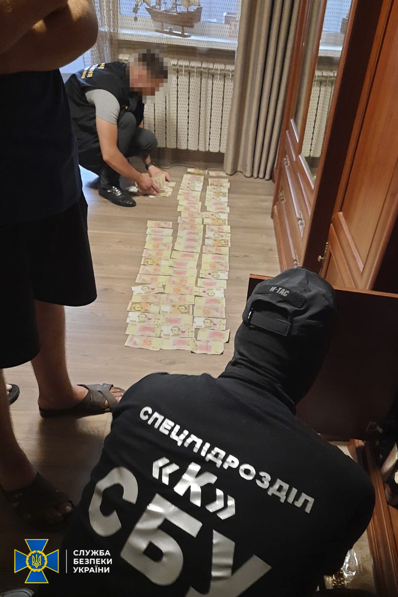 Деньги получали незаконно - фото: СБУ