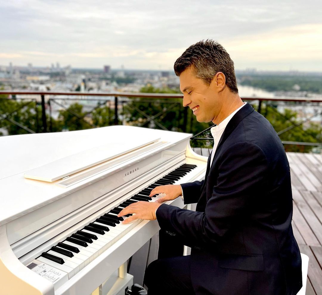 Евгений Хмара - фото: inst evgenykhmara