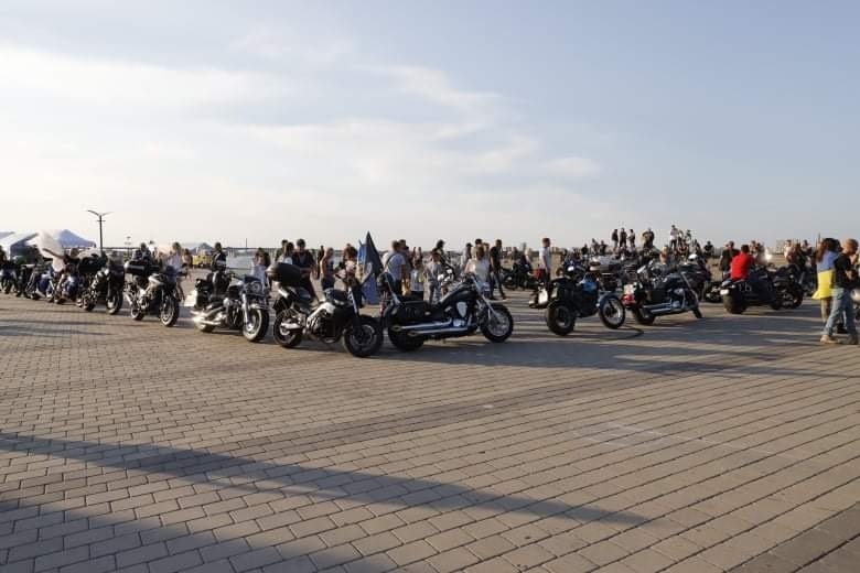 В Днепре прошел флешмоб - фото: мэрия