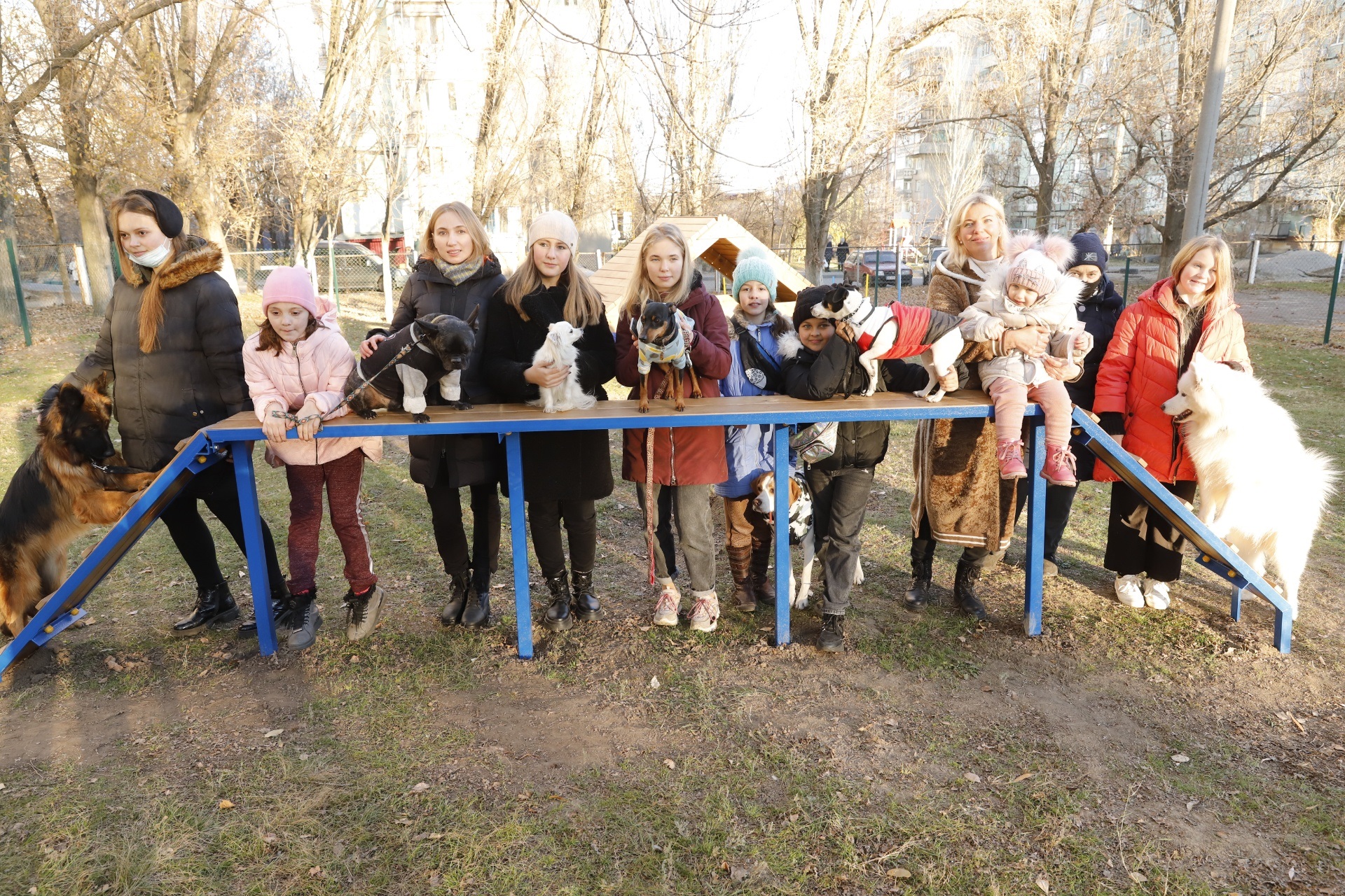 Дети рады, что появилась новая полоса || Фото: dniprorada.gov.ua
