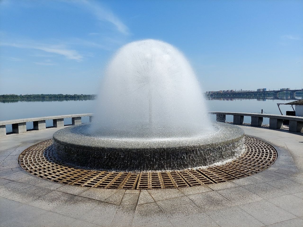 У Дніпрі вирішили запустити фонтани - || фото: dniprorada.gov.ua