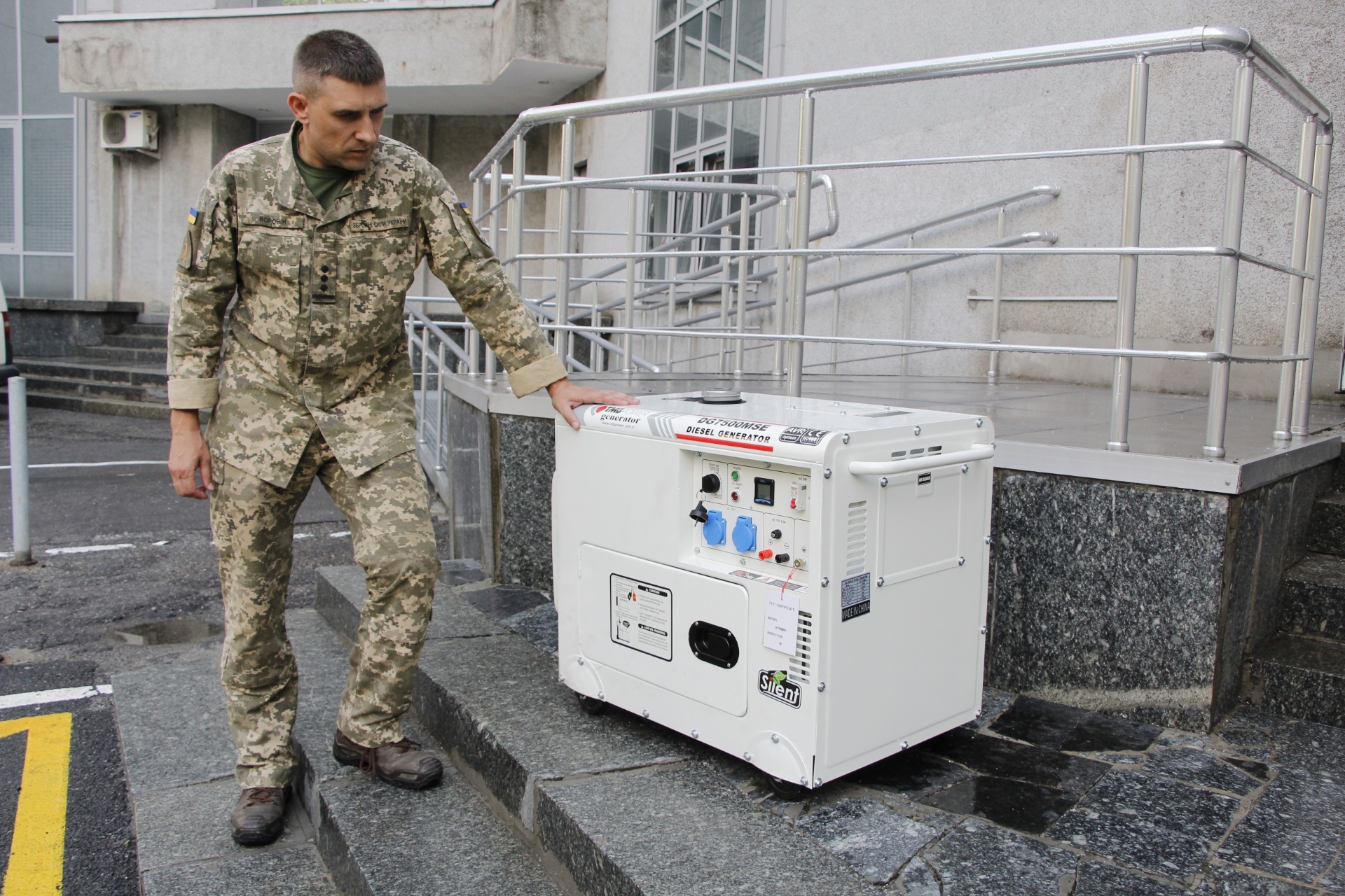 Благодарность от всех днепрян: Филатов наградил военных Воздушного командования «Схід» фото 15 14