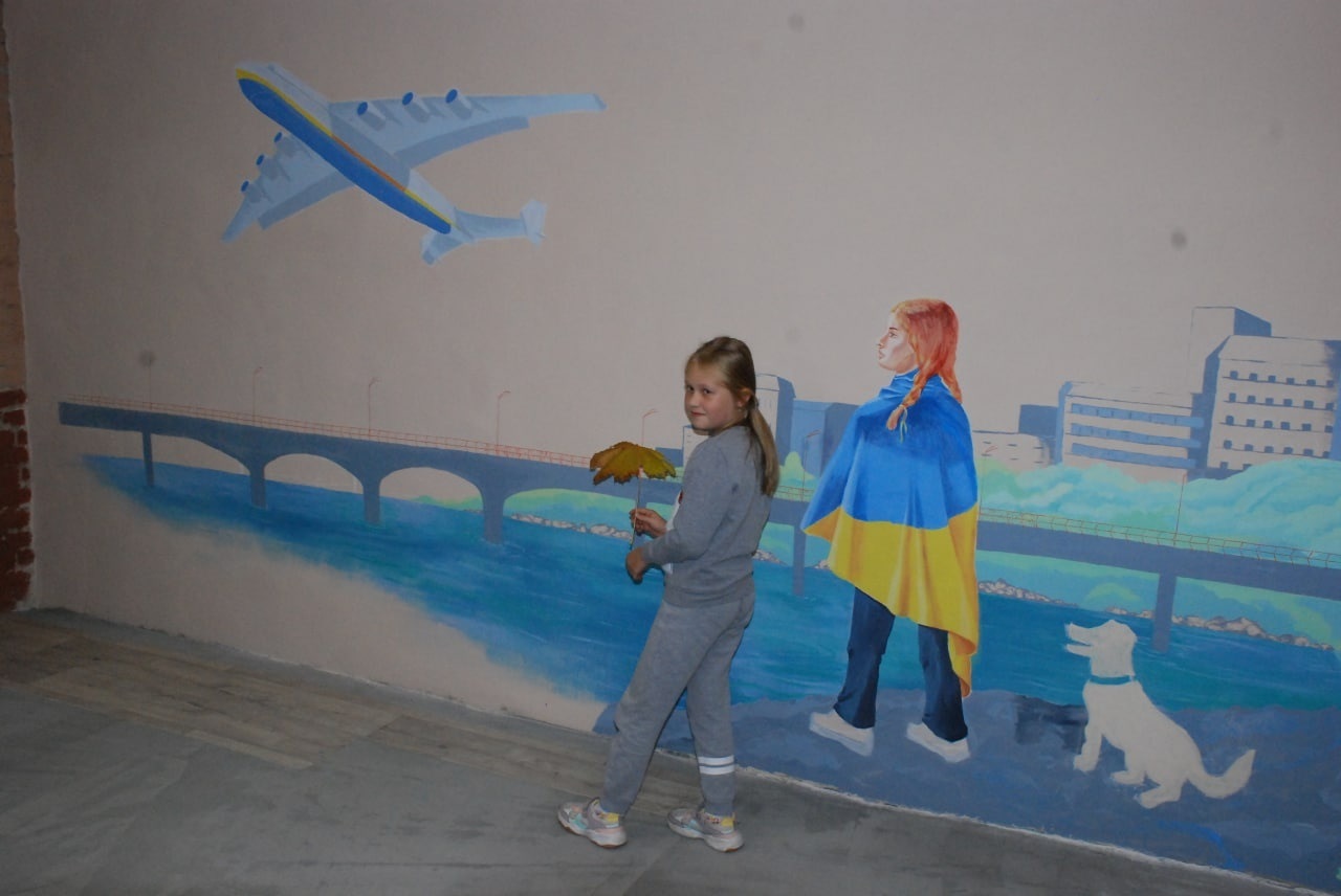 Дети сами создавали эскизы – || фото: dniprorada.gov.ua