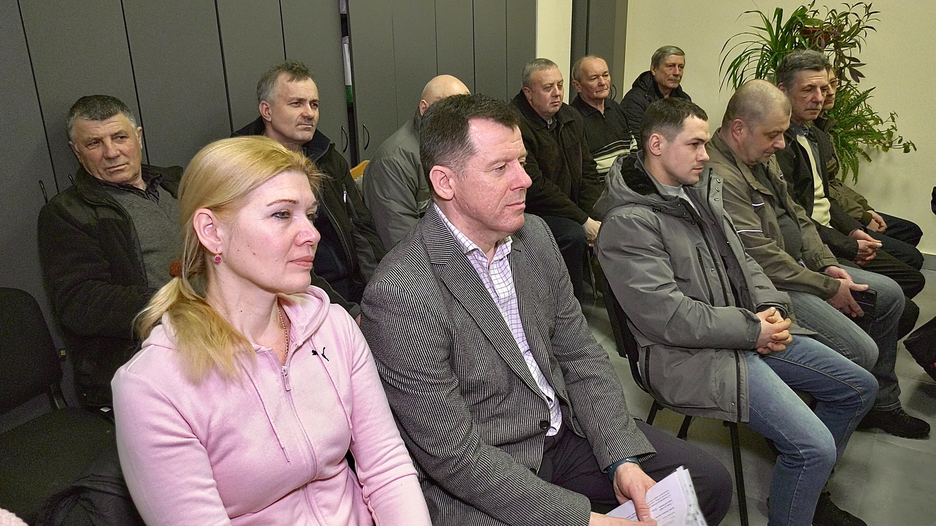 Філатов вручив нагороди тепловикам Дніпра, які продовжують відновлювати міські системи після атак рф фото 4 3