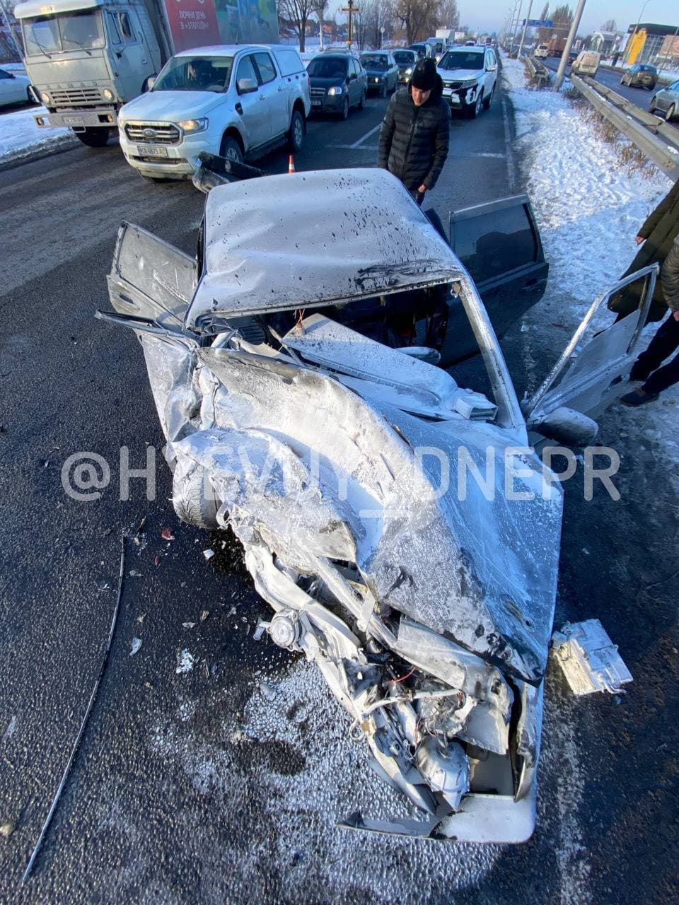 Жесткое ДТП на выезде из Днепра / фото: ХД