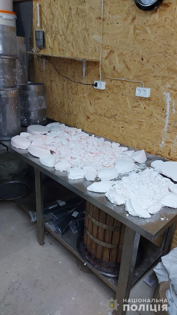 Это самая крупная партия в истории Украины - фото: ГУ НП