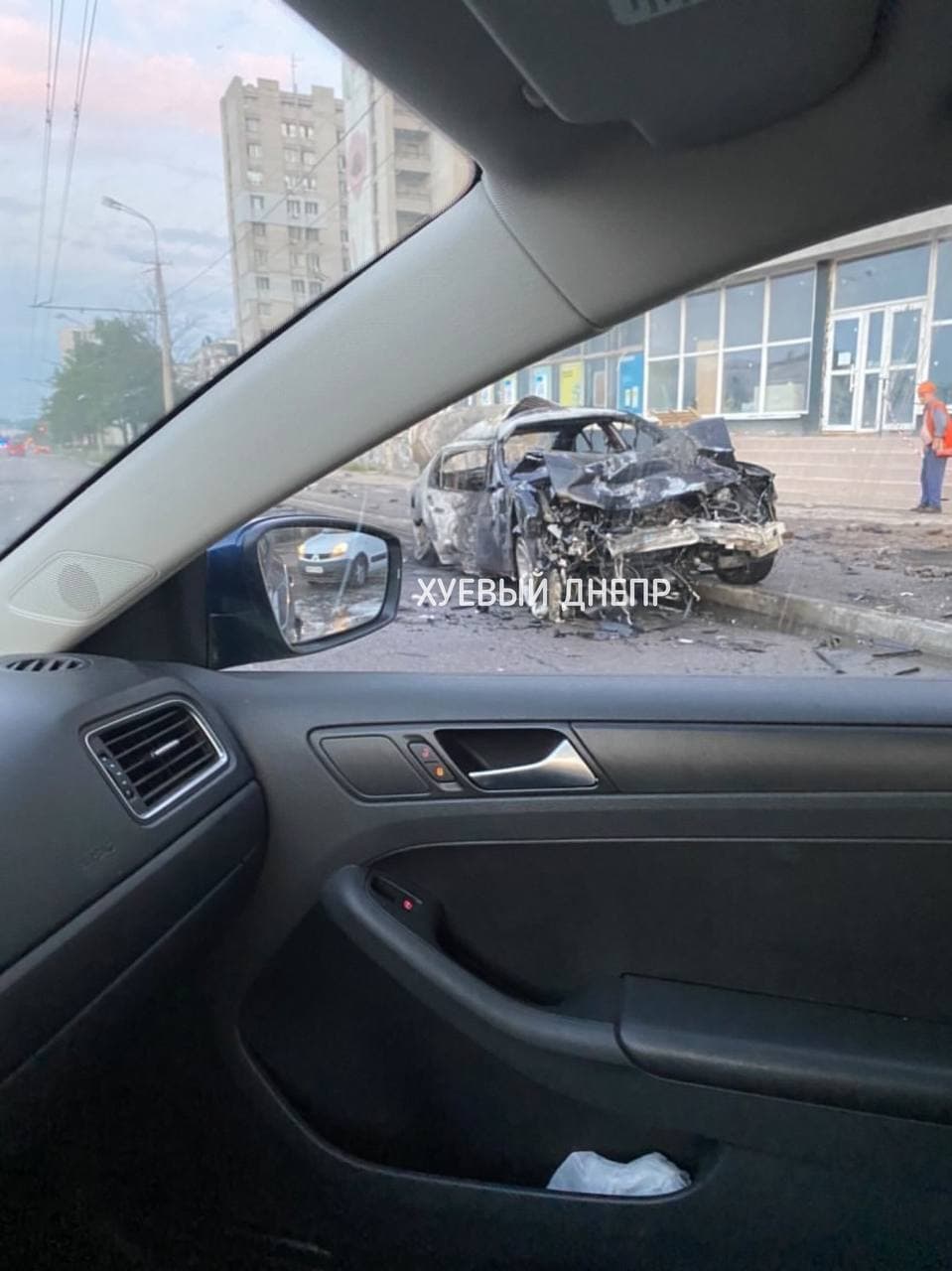 БМВ сгорел - фото: tg ХД