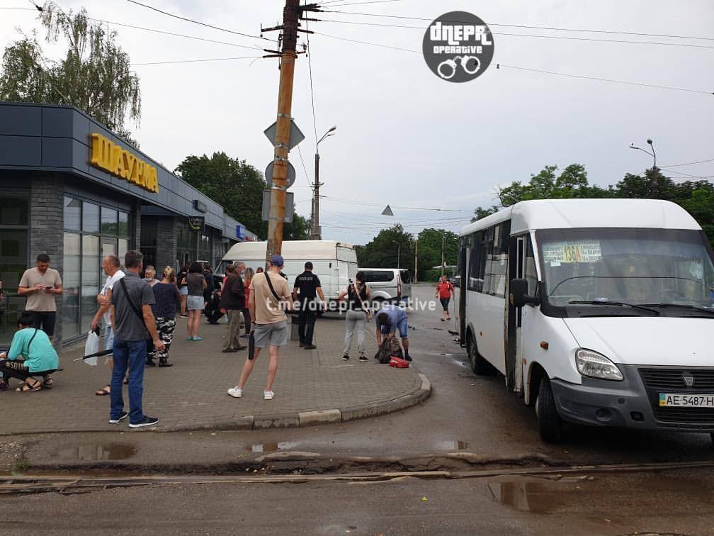 В Днепре произошло ДТП - фото: tg dnepr_operative