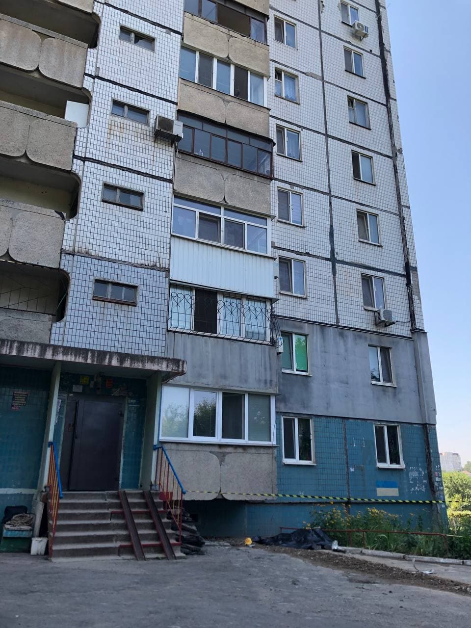 Мужчина упал с высоты 14 этажа - фото: tg Олег Ермолинский