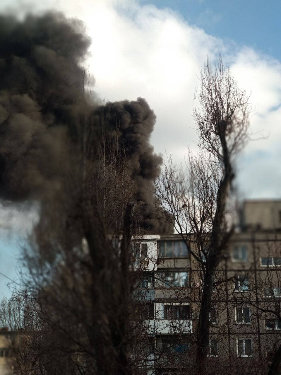 Все в дыму - || фото: t.me/hyevuy_dnepr