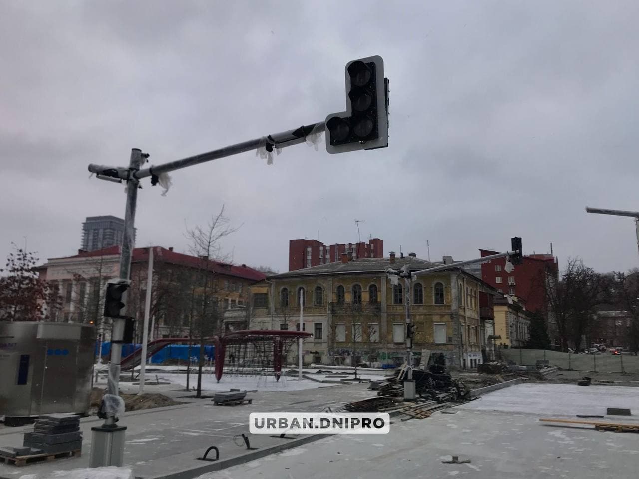 Реконструкция площади продолжается  - || фото: t.me/urbandnipro