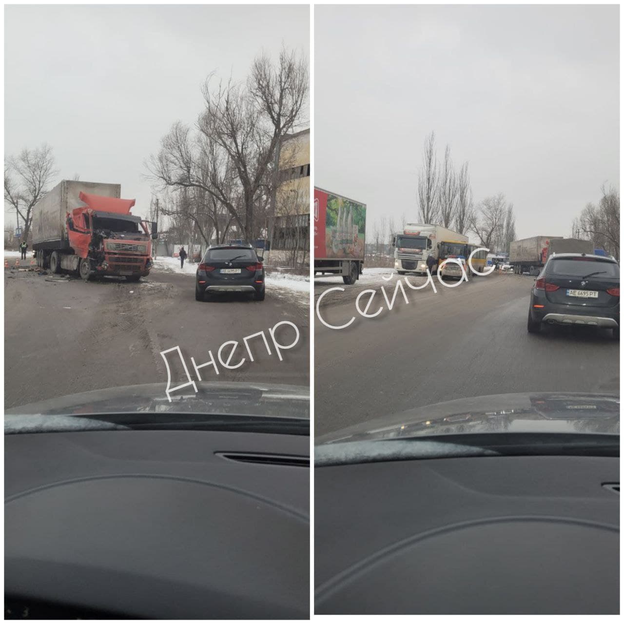 В Днепре утром произошло ДТП - || фото: t.me/c/1293062352