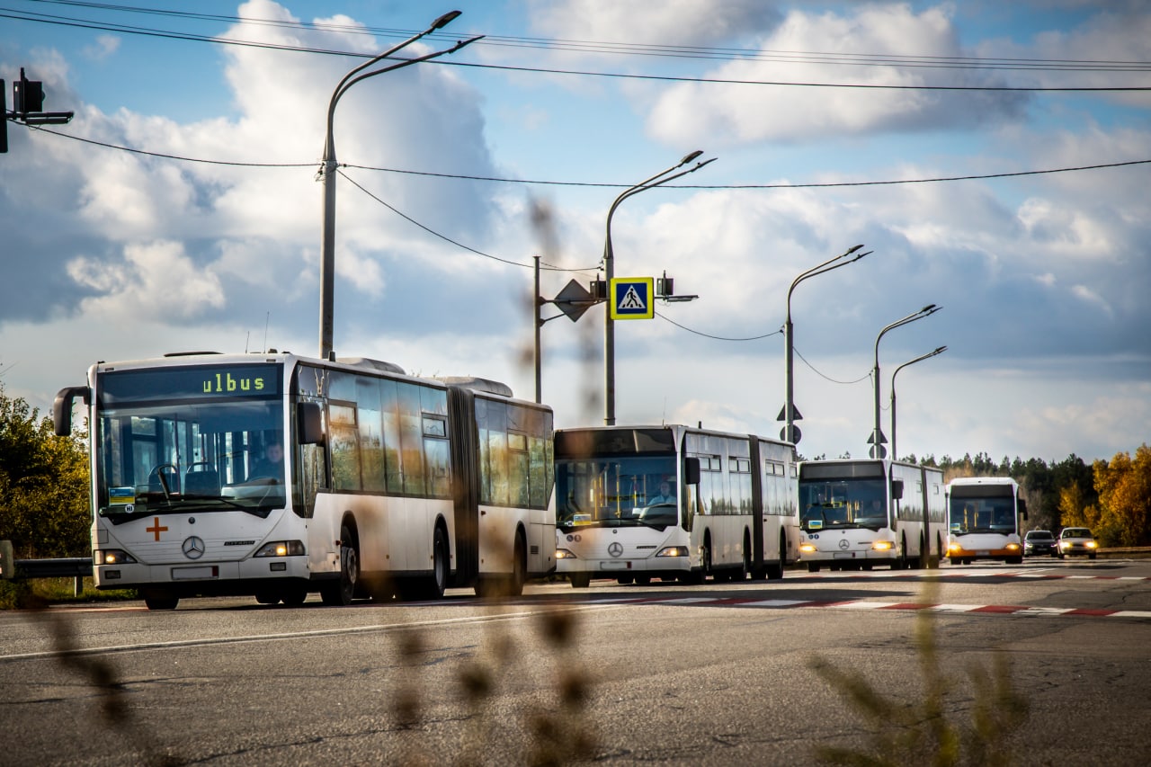 Автобусы будут работать на городских маршрутах – || фото: adm.dp.gov.ua