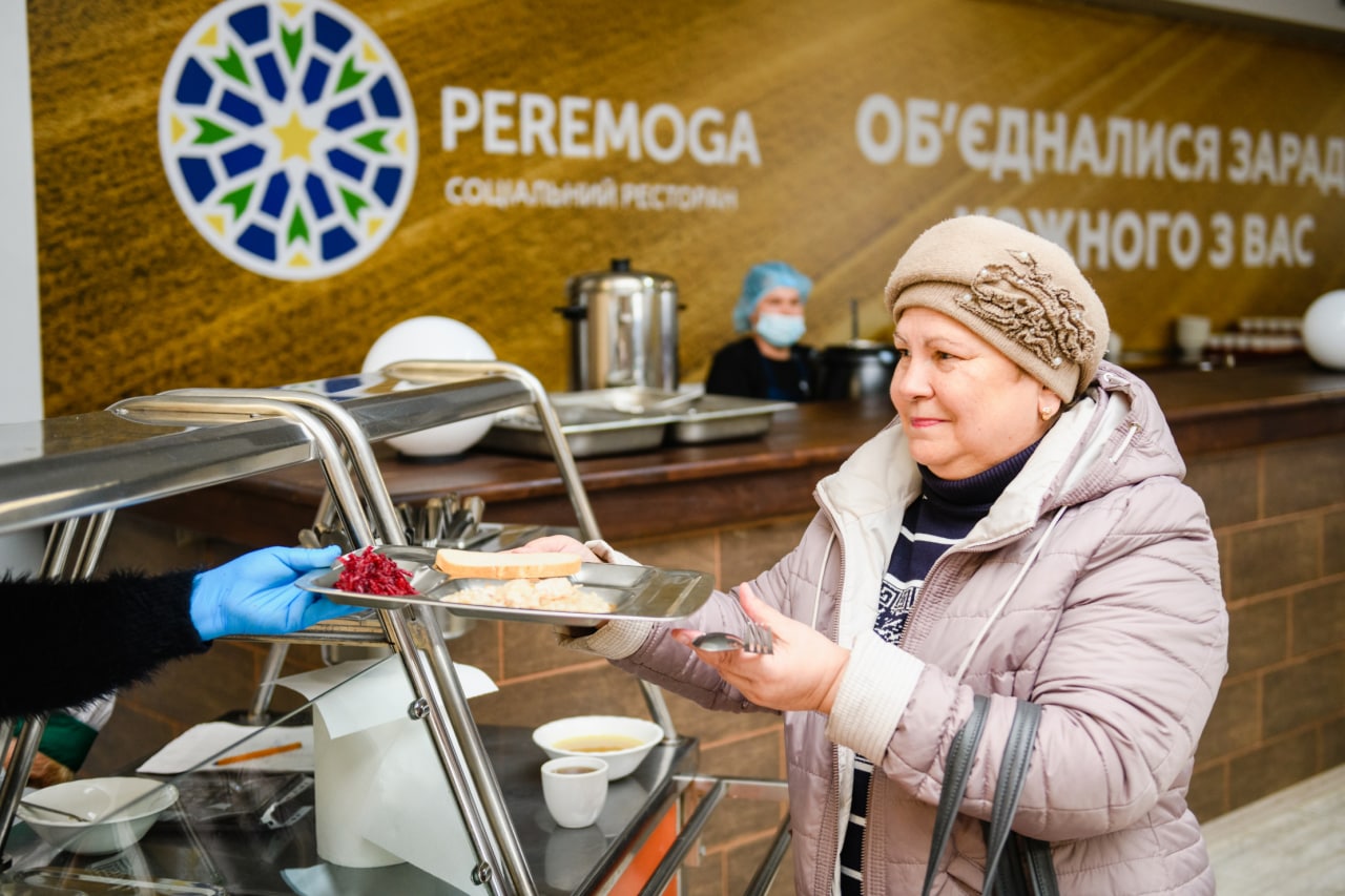 У Дніпрі працює соціальний ресторан - || фото: adm.dp.gov.ua
