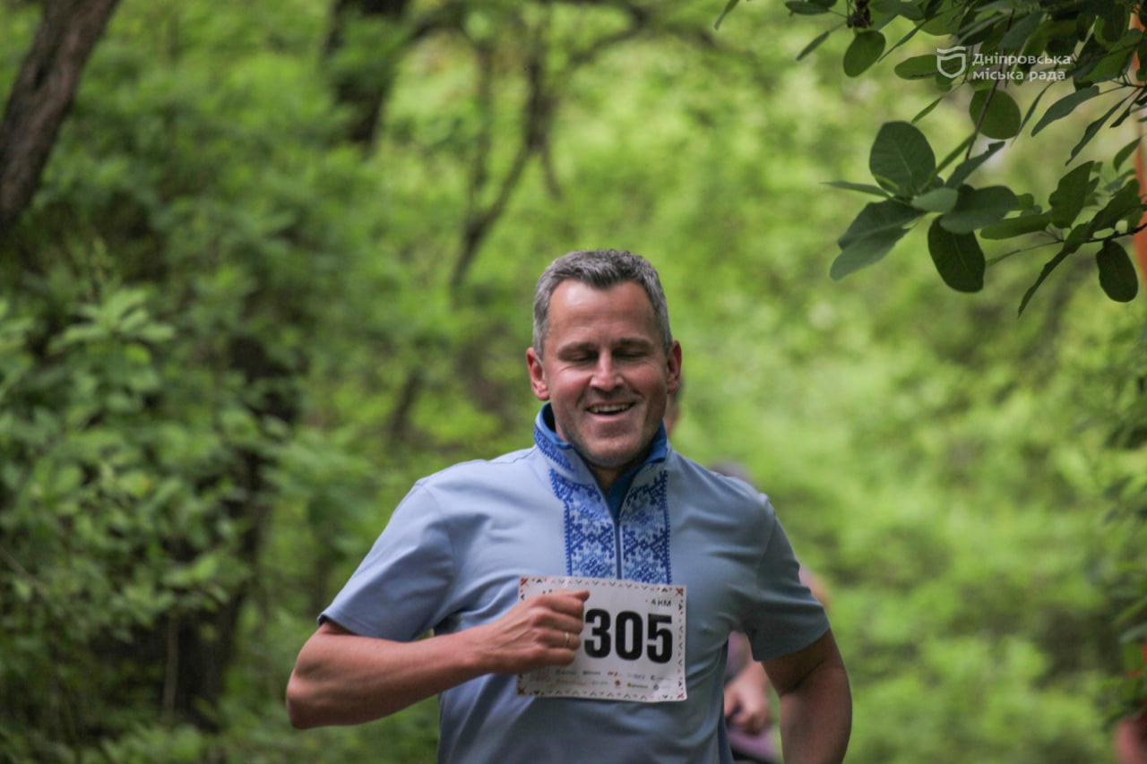 В Днепре прошел забег в вышиванках: как это было (фото) фото 10 9