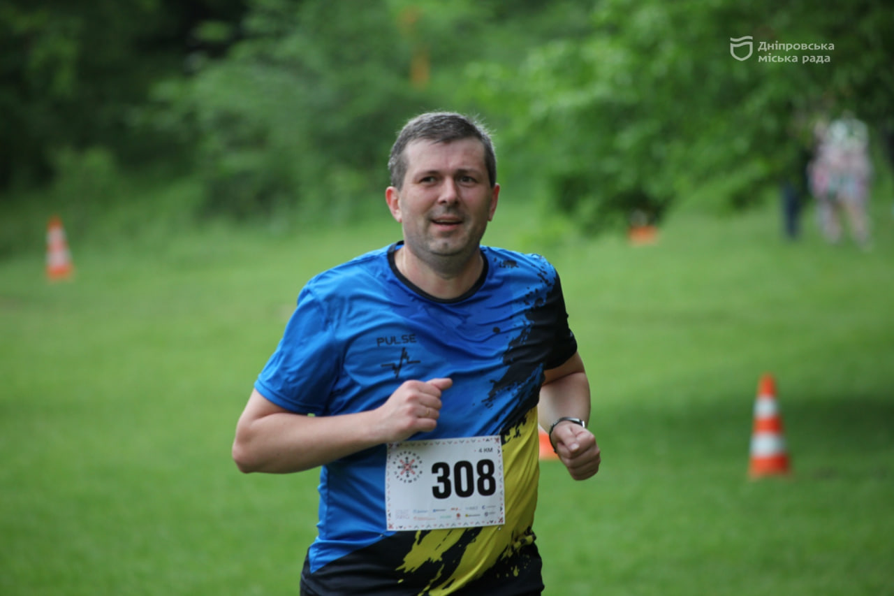 В Днепре прошел забег в вышиванках: как это было (фото) фото 5 4