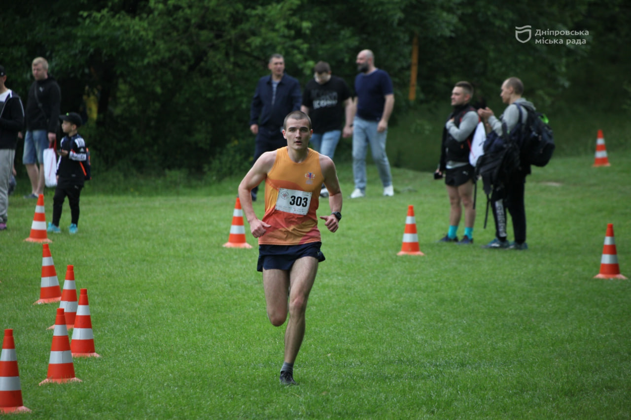 В Днепре прошел забег в вышиванках: как это было (фото) фото 4 3