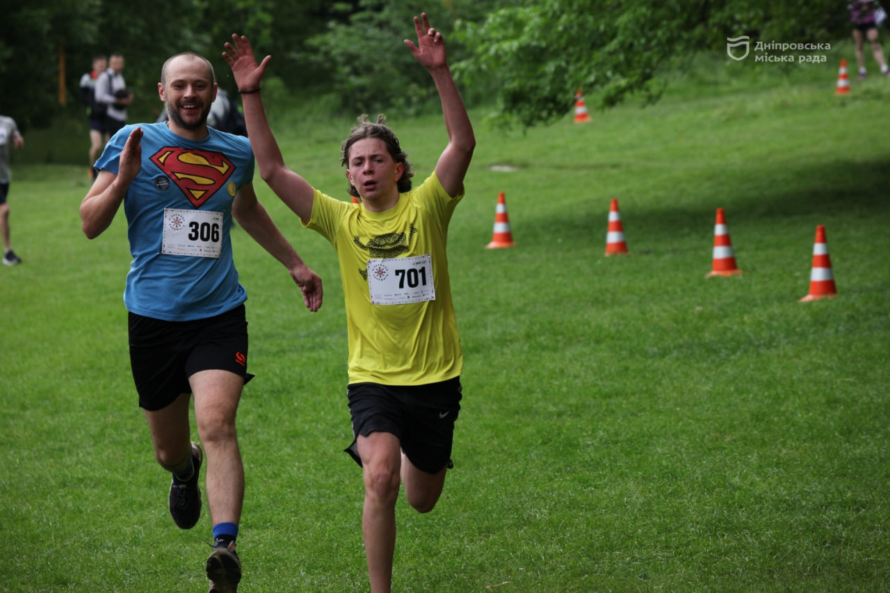 В Днепре прошел забег в вышиванках: как это было (фото) фото 1