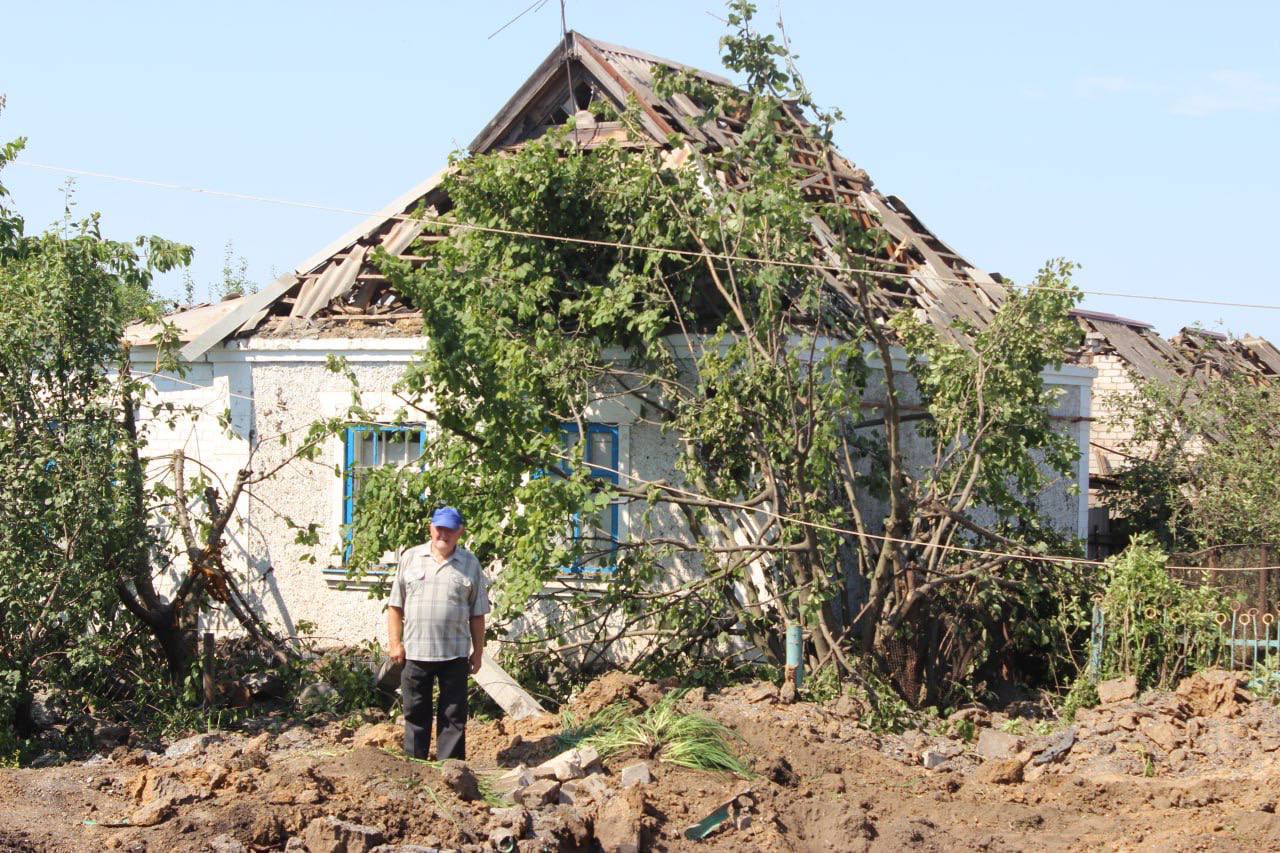 Наслідки ворожого удару по Криворізькому районі - || фото: t.me/dnipropetrovskaODA