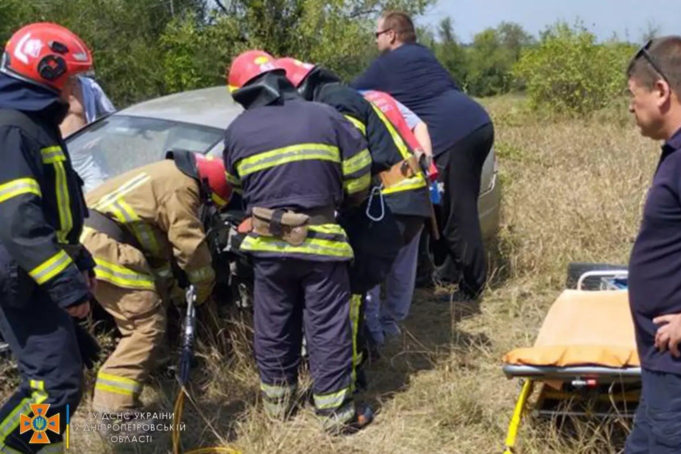 В Днепропетровской области произошло ДТП - || фото: dp.dsns.gov.ua