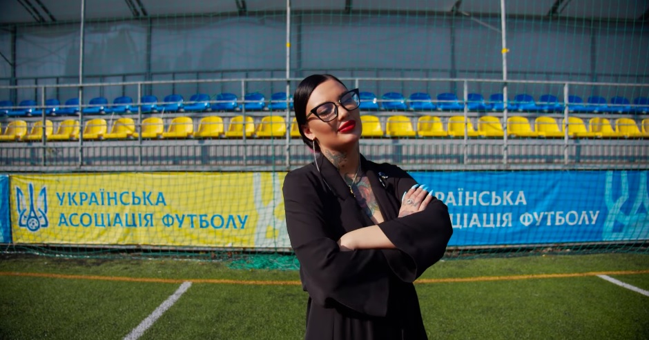 УАФ отреагировала уже на клип - фото: кадр из клипа Александра Алиева