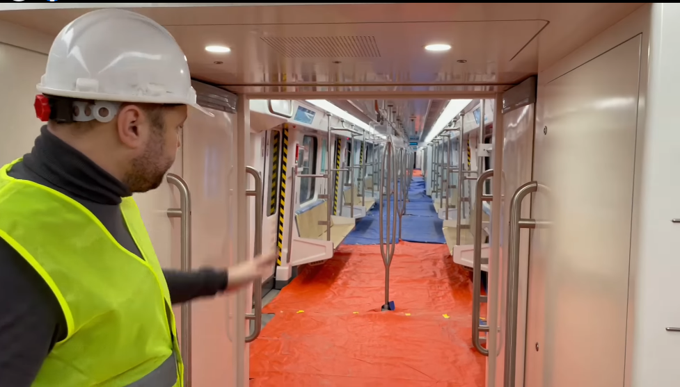 Внутри вагоны просторные / фото: fb Mykhailo Lysenko 