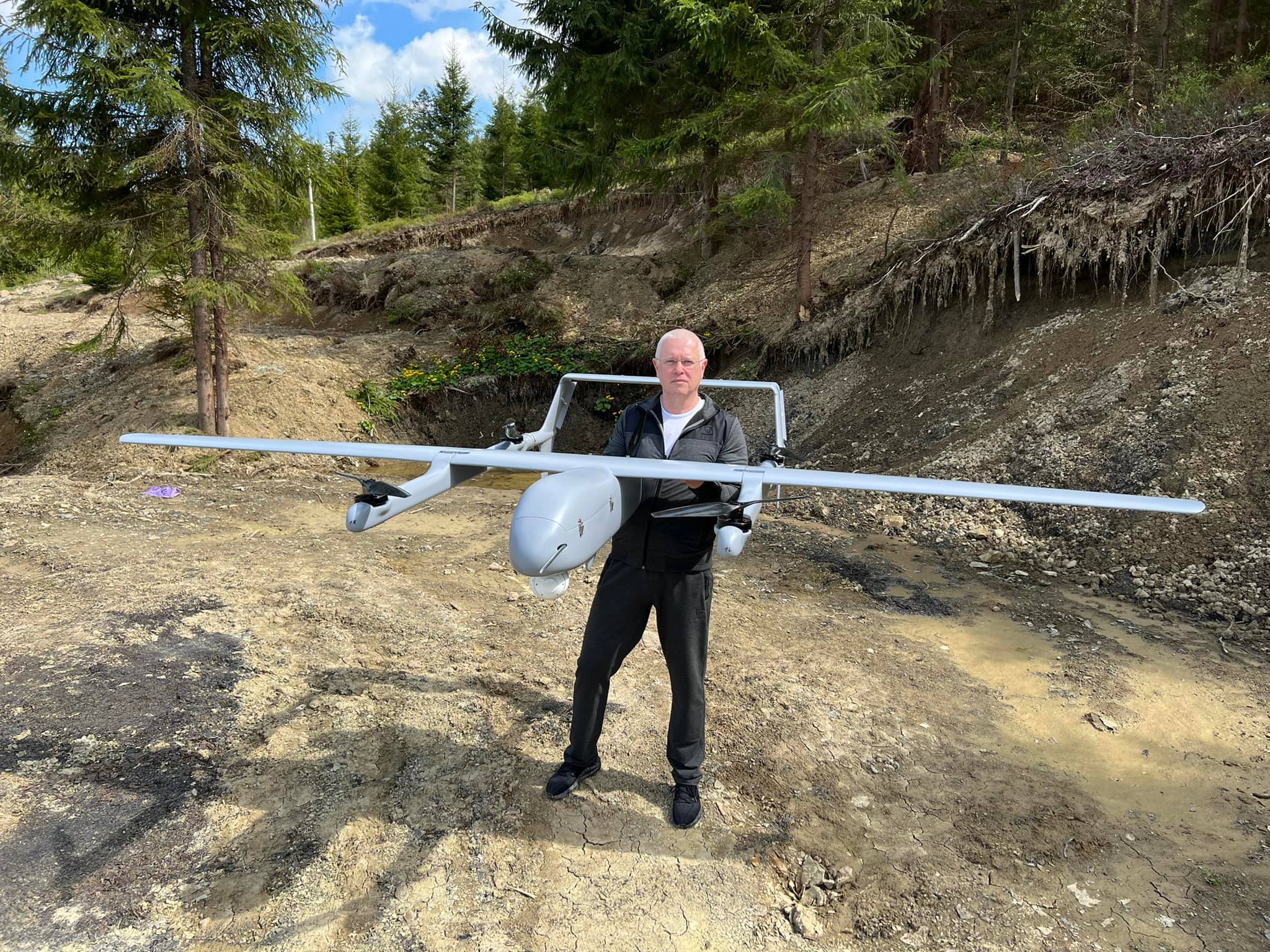 Завданням інженерів було створити дешевий та ефективний БПЛА