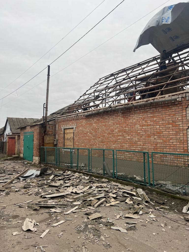 В результате обстрела повреждены частные дома