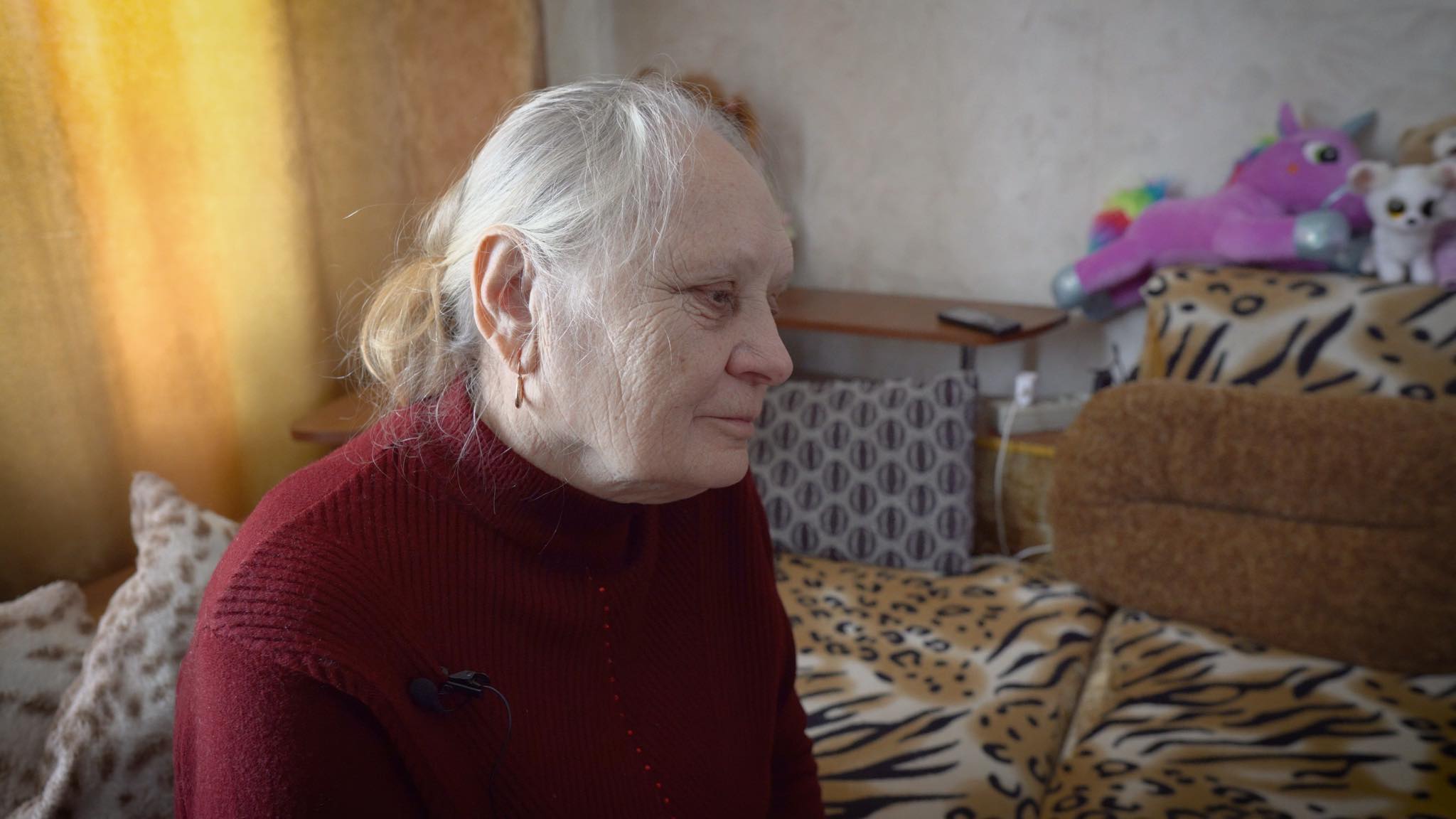 Девочка осталась сиротой в результате ракетного удара